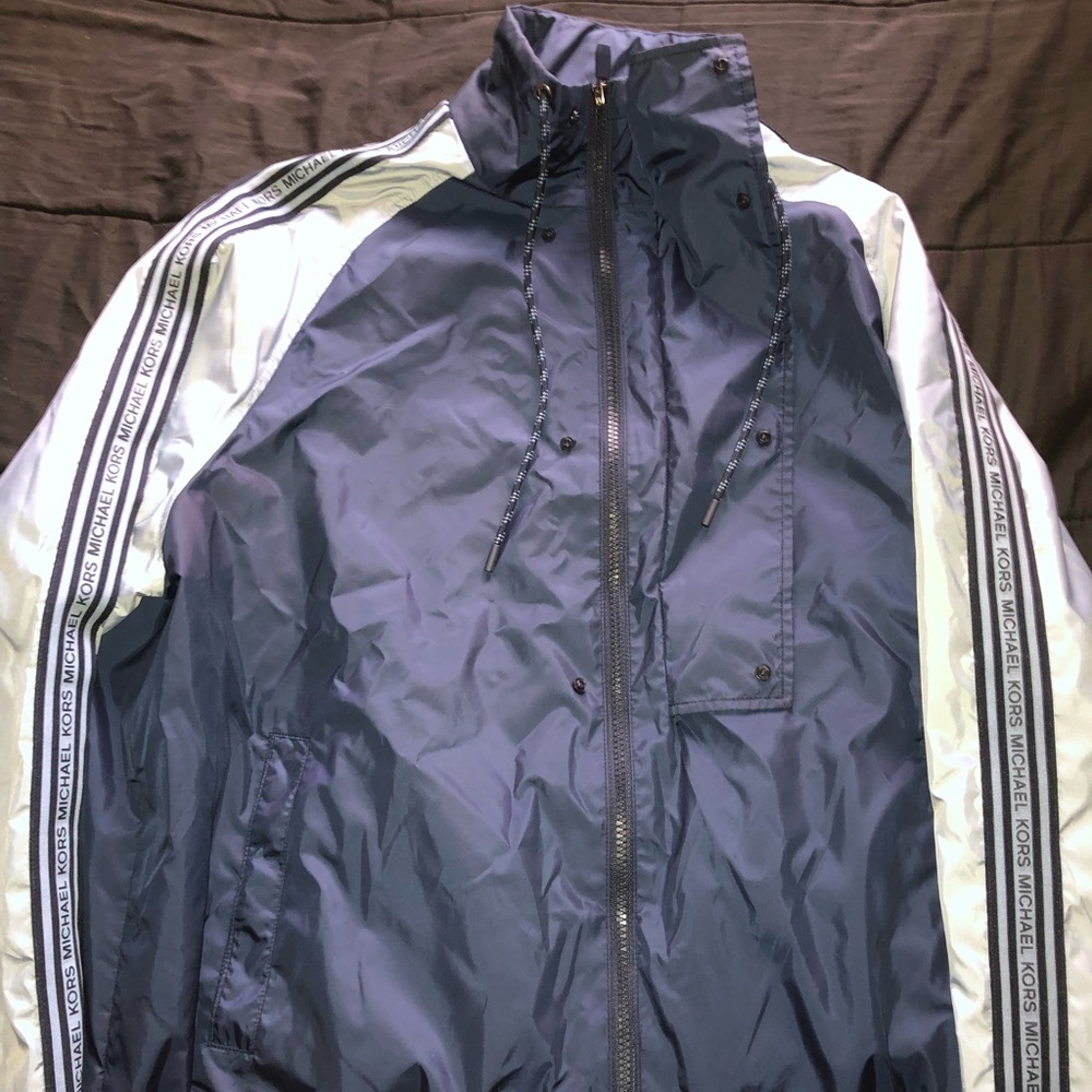 Micheal kors windbreaker jacket